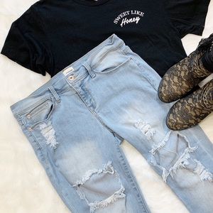 Distressed Cuffed Jeans!